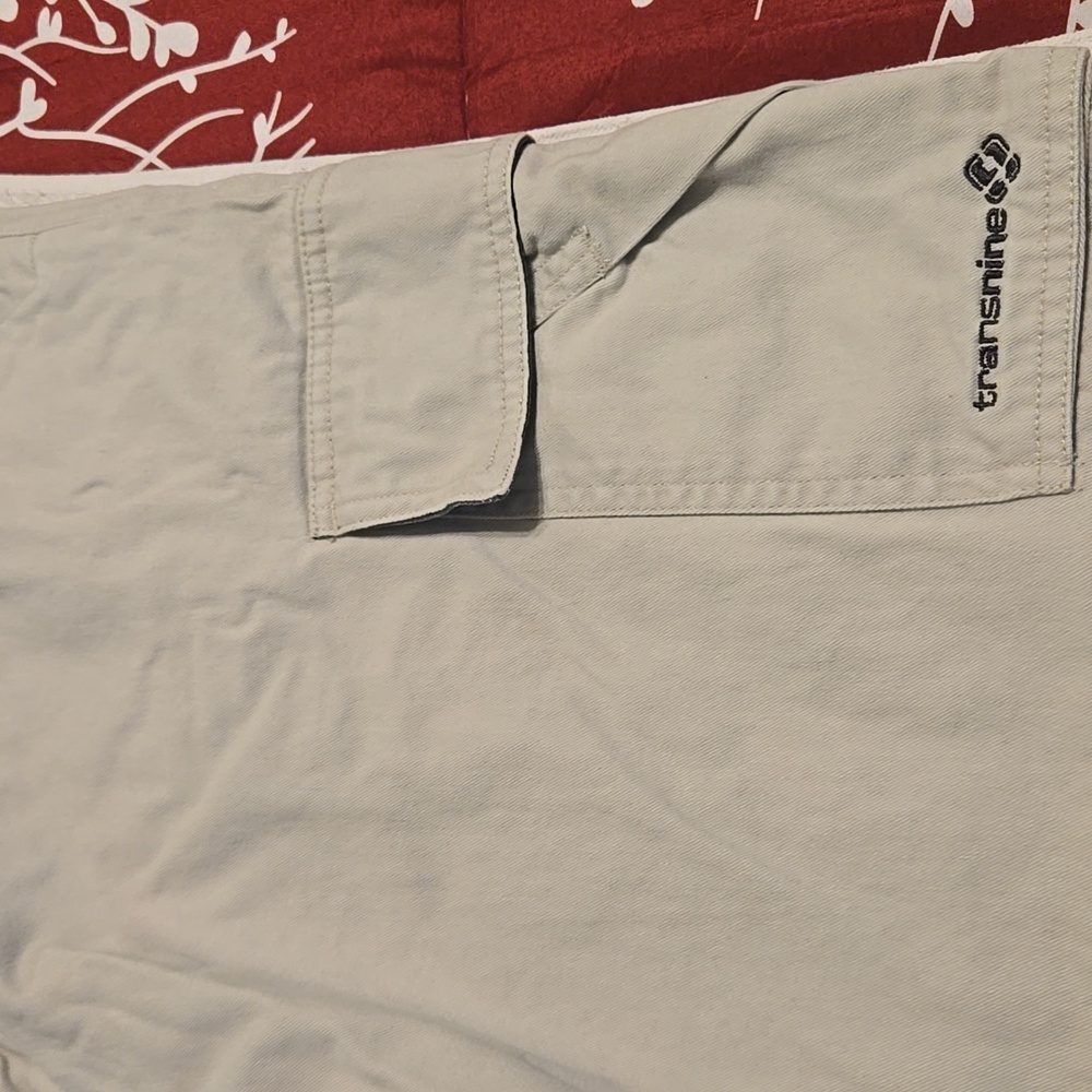 Casual Men's Cargo Pants in Khaki - Picture 3 of 5